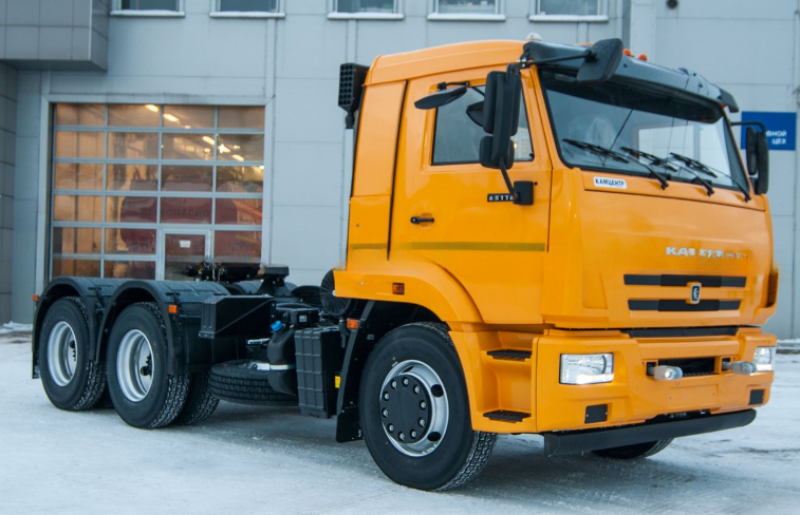 65116-7010-56 Тягач КАМАЗ